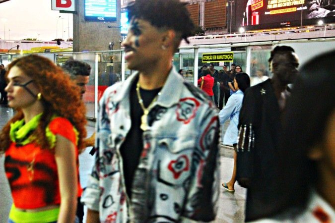 Após desfile na Rodoviária do Plano Piloto, Telambulante se apresenta no Interfashion Brasília - (crédito: Divulgação) Após desfile na Rodoviária do Plano Piloto, Telambulante se apresenta no Interfashion Brasília - (crédito: Divulgação)