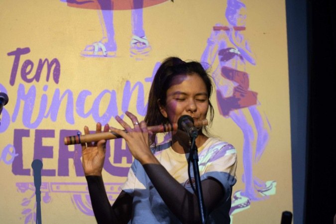 Samara Tokunaga se destaca no pife