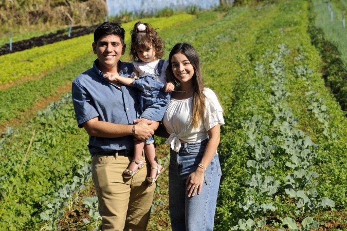 21/08/2025. Crédito: Minervino Júnior/CB/D.A Press. Brasil. Brasilia - DF. Geração Z do agronegócio. Agroindústria Machadinho. Marcela Gontijo, Leandro Gontijo e a criança Maria Cecília. - (crédito: Minervino Júnior/CB/D.A.Press) 21/08/2025. Crédito: Minervino Júnior/CB/D.A Press. Brasil. Brasilia - DF. Geração Z do agronegócio. Agroindústria Machadinho. Marcela Gontijo, Leandro Gontijo e a criança Maria Cecília. - (crédito: Minervino Júnior/CB/D.A.Press)