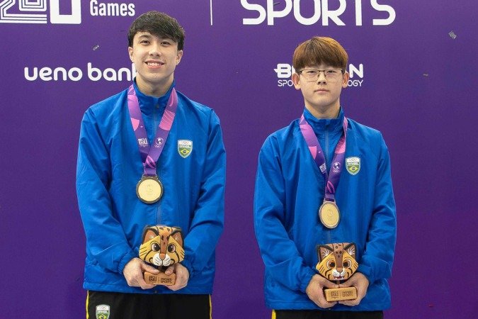 Felipe Doti e Leonardo Iizuka bateram dupla do tênis de mesa para conquistar medalha de ouro de equipes no Pan Júnior -  (crédito: Grazie Batista/COB)