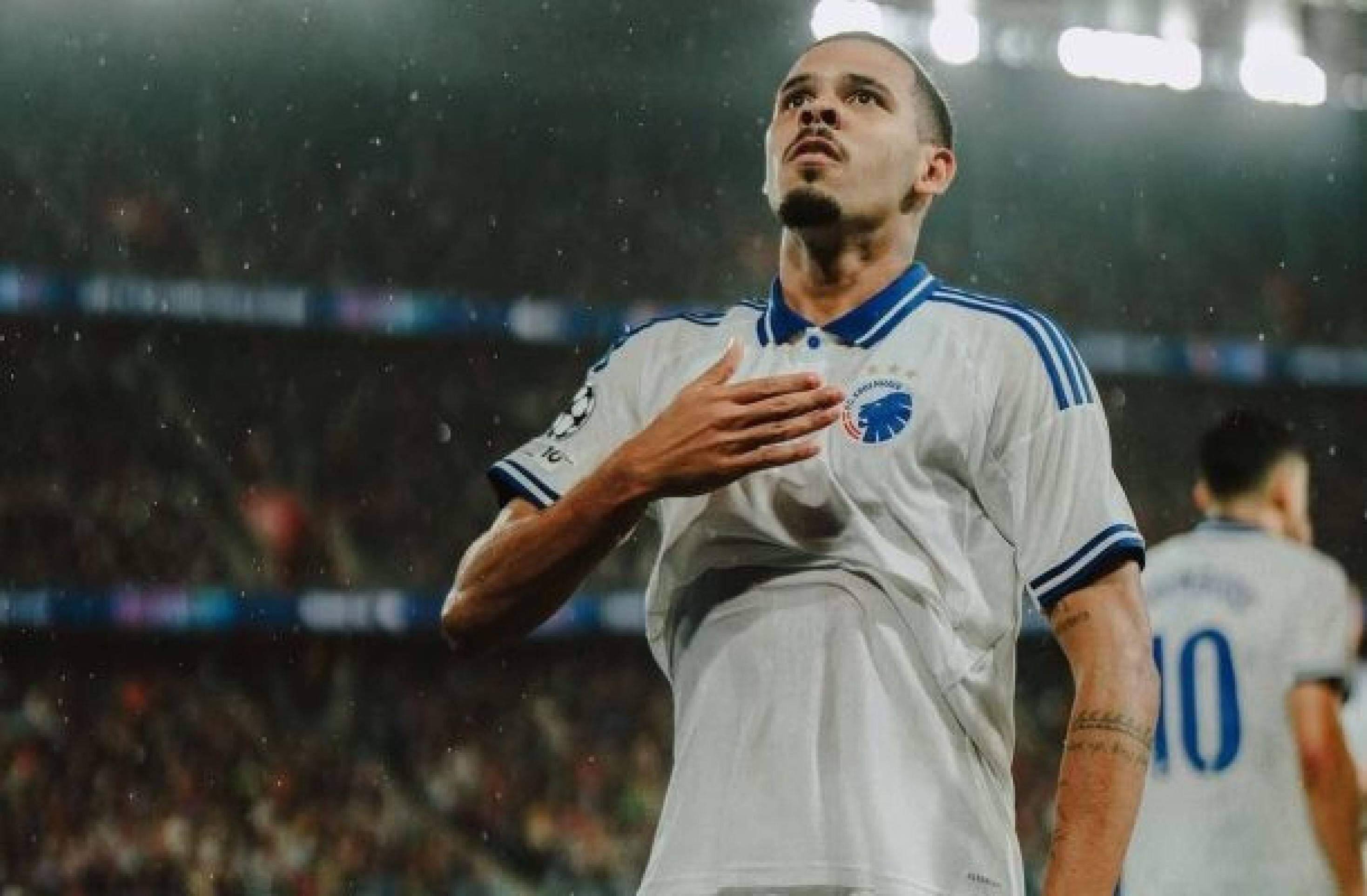 Brasileiro faz gol decisivo e mantém Copenhagen vivo na Champions League