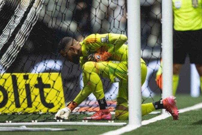 O goleiro do Galo perdeu seu amuleto na Argentina -  (crédito: Foto: Pedro Souza / Atlético-MG)