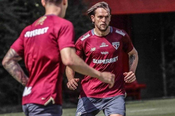 São Paulo acertou o retorno do zagueiro Rafael Tolói  -  (crédito:  Foto: Divulgação / São Paulo FC)