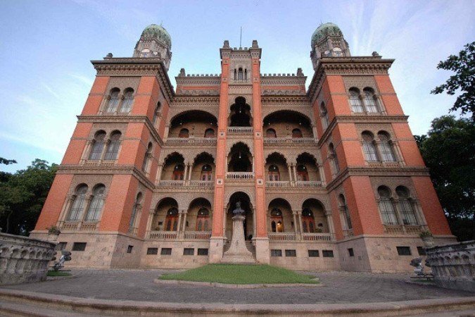 Catelo Mourisco Catelo Mourisco