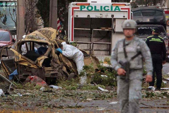 O ataque em Cali acontece dois meses após uma onda mortal de ataques na mesma cidade -  (crédito: IUSEF SAMIR ROJAS/AFP via Getty Images)