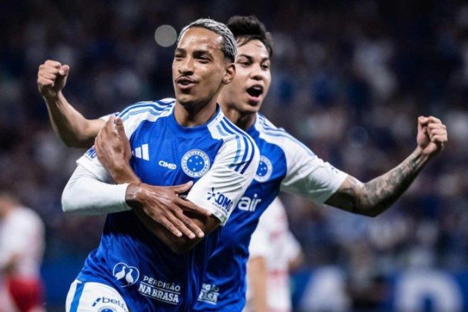 Cruzeiro quebra jejum contra o Inter e assume 2º lugar da Série A - (crédito: Jogada10) Cruzeiro quebra jejum contra o Inter e assume 2º lugar da Série A - (crédito: Jogada10)