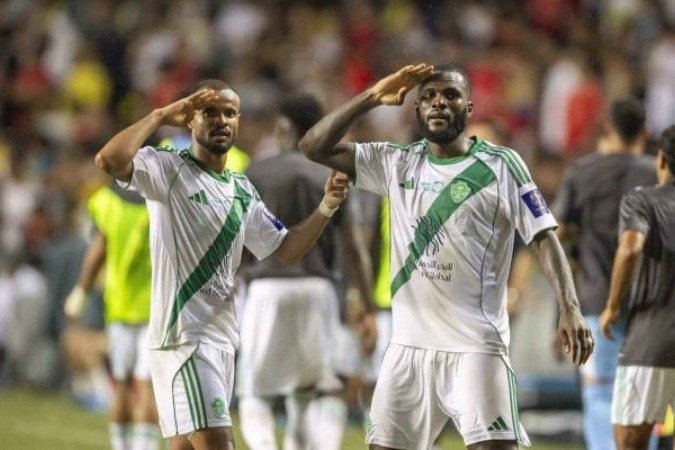 Ah Ahli é campeão nos pênaltis em cima do Al Nassr. Kessié fez um gol no 2 a 2 do tempo normal e marcou nas penalidades - (crédito: Foto: Christopher Wong/Eurasia Sport Images/Getty Images) Ah Ahli é campeão nos pênaltis em cima do Al Nassr. Kessié fez um gol no 2 a 2 do tempo normal e marcou nas penalidades - (crédito: Foto: Christopher Wong/Eurasia Sport Images/Getty Images)