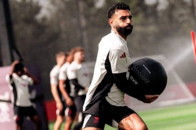 Salah durante treinamento de preparação do Liverpool - (crédito: Foto: Divulgação) Salah durante treinamento de preparação do Liverpool - (crédito: Foto: Divulgação)