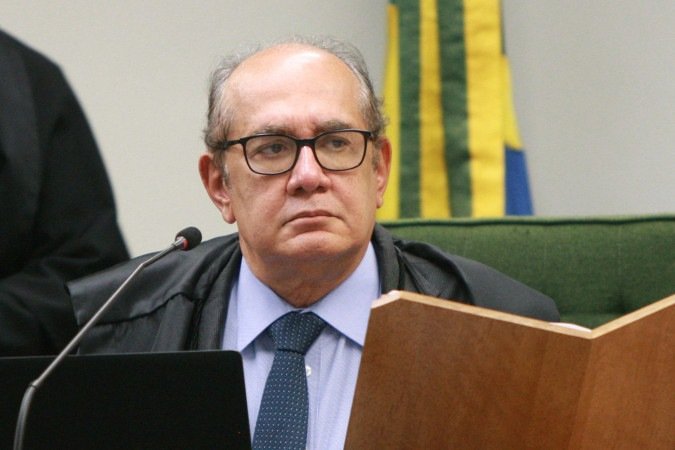 O magistrado elogiou a bandeira nacional erguida durante os atos e sugeriu um pacto entre os Três Poderes para construir 