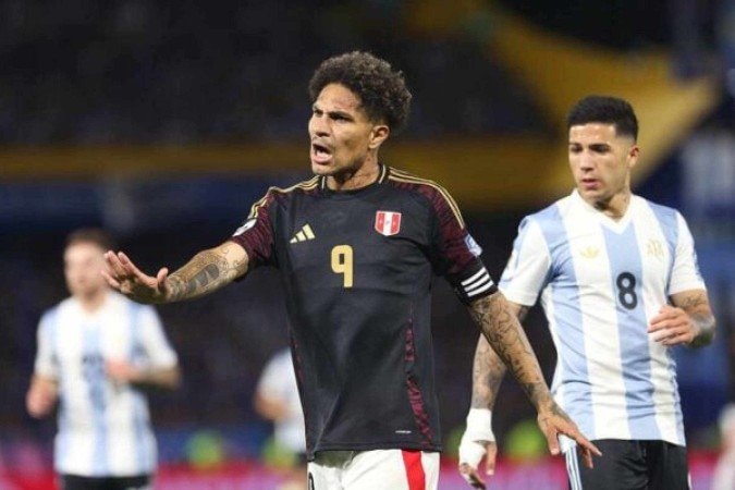 Bruno Gagliasso pode vencer ação por imóvel vendido a Paolo Guerrero - (crédito: Foto: Anton Zaitsev/Wikimedia Commons) Bruno Gagliasso pode vencer ação por imóvel vendido a Paolo Guerrero - (crédito: Foto: Anton Zaitsev/Wikimedia Commons)