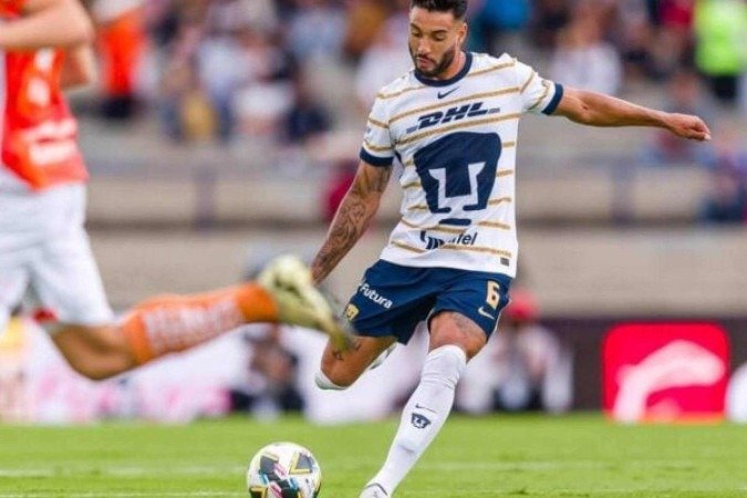 Defensor é um dos desejos para o setor cruz-maltino - (crédito: Foto: Divulgação/Pumas) Defensor é um dos desejos para o setor cruz-maltino - (crédito: Foto: Divulgação/Pumas)