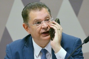 Sóstenes (foto) revelou que Ramagem não pretende deixar o cargo de forma imediata, mesmo que a Mesa Diretora decida pautar a perda de mandato nos próximos dias  -  (crédito:  Ed Alves CB/DA Press)