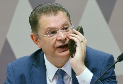 Sóstenes (foto) revelou que Ramagem não pretende deixar o cargo de forma imediata, mesmo que a Mesa Diretora decida pautar a perda de mandato nos próximos dias  -  (crédito:  Ed Alves CB/DA Press) -Sóstenes (foto) revelou que Ramagem não pretende deixar o cargo de forma imediata, mesmo que a Mesa Diretora decida pautar a perda de mandato nos próximos dias  -  (crédito:  Ed Alves CB/DA Press)