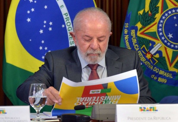  Ed Alves CB/DA Press