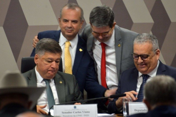 A CPMI do INSS começará os depoimentos na próxima quinta-feira, com o advogado que fez as denúncias - (crédito: Ed Alves CB/CB/D.A Press) A CPMI do INSS começará os depoimentos na próxima quinta-feira, com o advogado que fez as denúncias - (crédito: Ed Alves CB/CB/D.A Press)