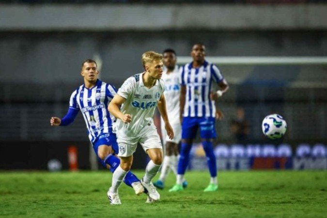 Ronald ganhou destaque no profissional do Grêmio pela sua versatilidade - (crédito: Foto: Lucas Uebel/Grêmio ) Ronald ganhou destaque no profissional do Grêmio pela sua versatilidade - (crédito: Foto: Lucas Uebel/Grêmio )