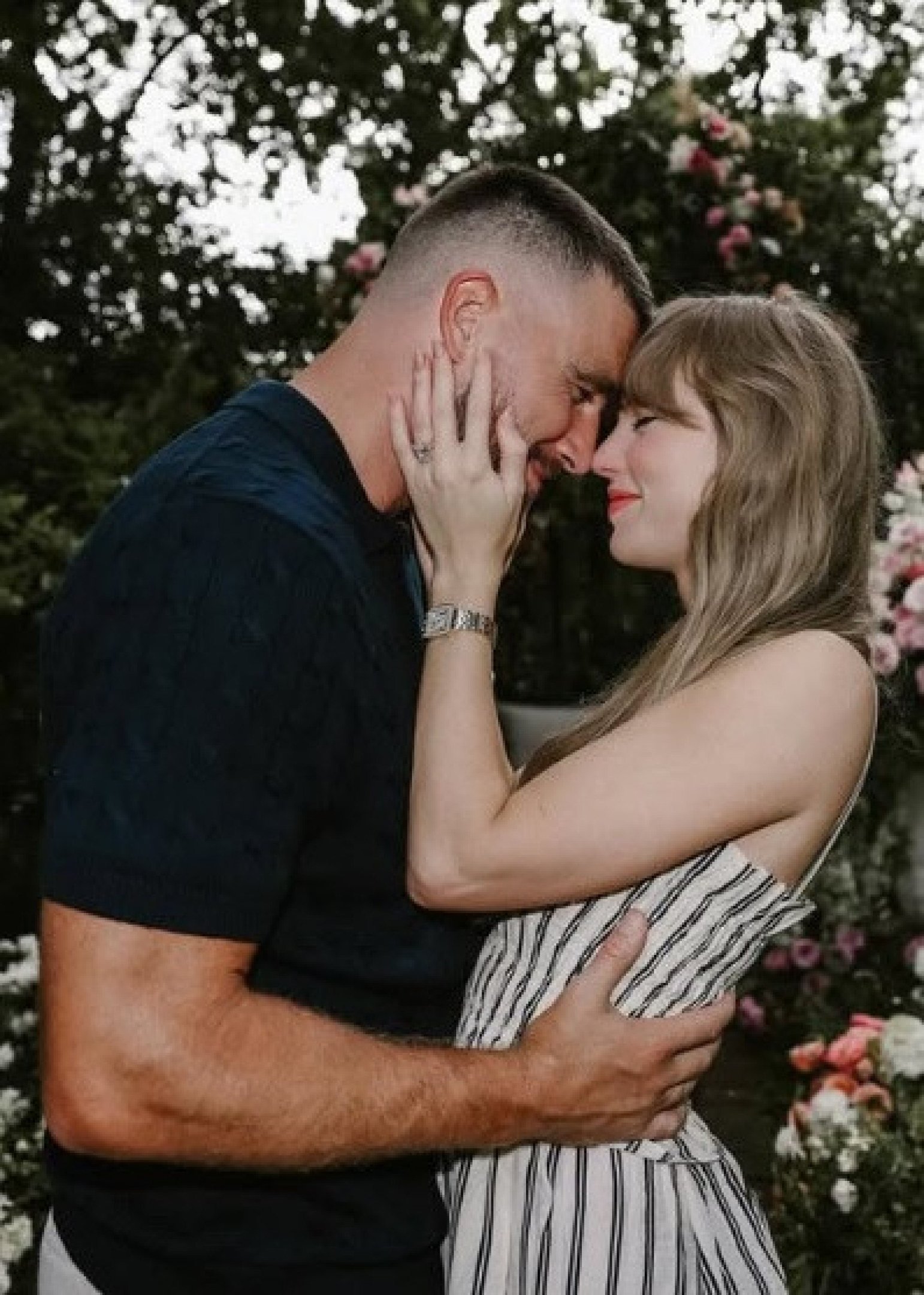 Quem é Travis Kelce, o noivo de Taylor Swift