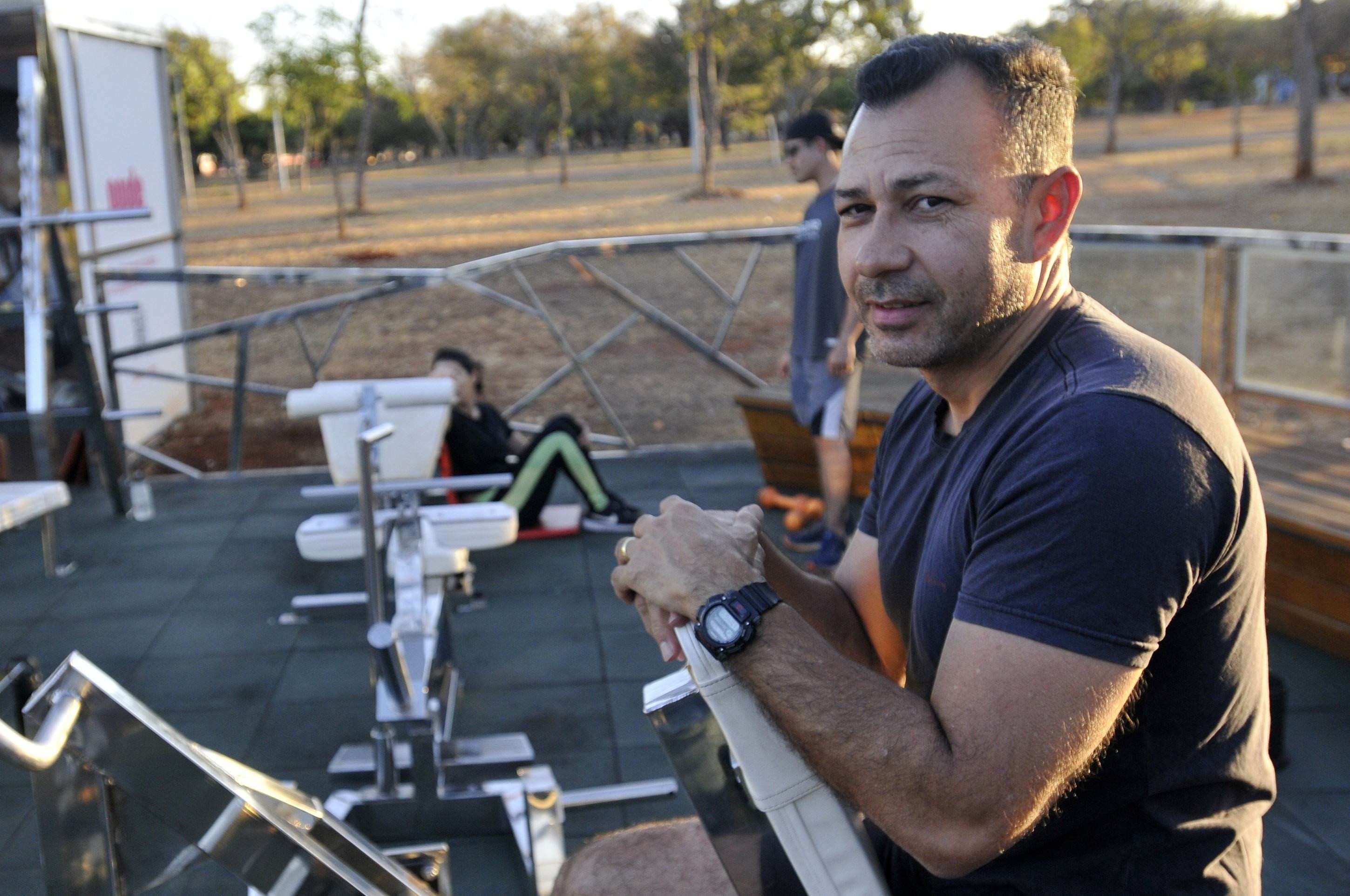  Vilson Macedo: usuário da academia comunitária do Parque da Cidade
