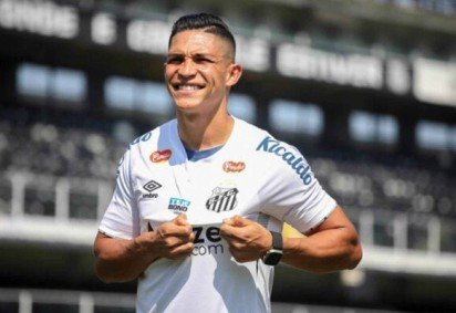 Santos rescinde contrato de Rodrigo Ferreira  -  (crédito:  Foto: Divulgação/Santos)