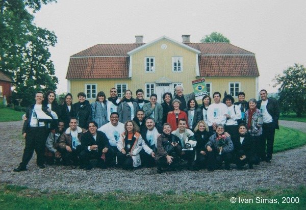 Coral Bras&iacute;lia na Su&eacute;cia em 2000 