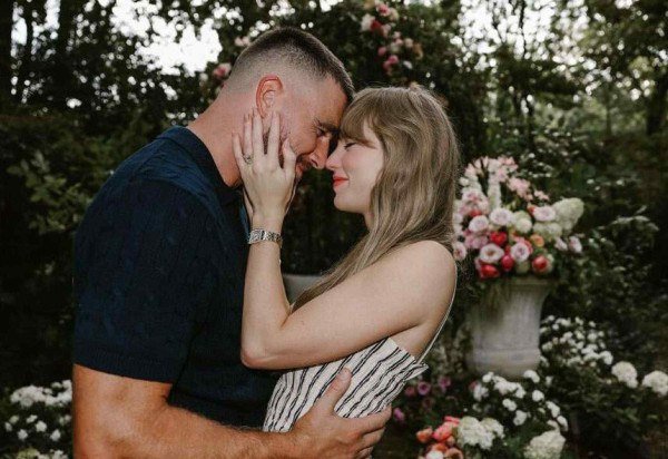 Youtube E! Entertainment/Reprodução