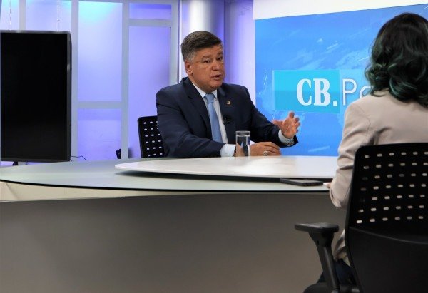 Bruna Gaston CB/DA Press