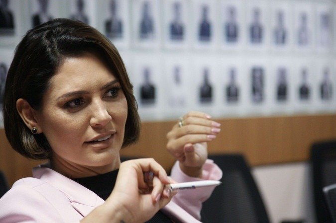 Michelle foi às redes agradecer o carinho de apoiadores ao ex-presidente -  (crédito: Beto Barata)