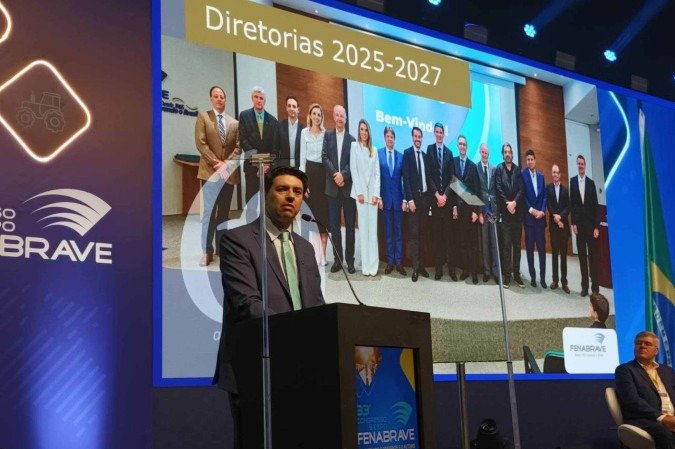 Setor discute impacto da Inteligência Artificial na venda de automóveis
