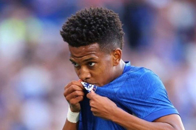 Estêvão chama a atenção com a camisa do Chelsea -  (crédito: - Divulgação / Chelsea)