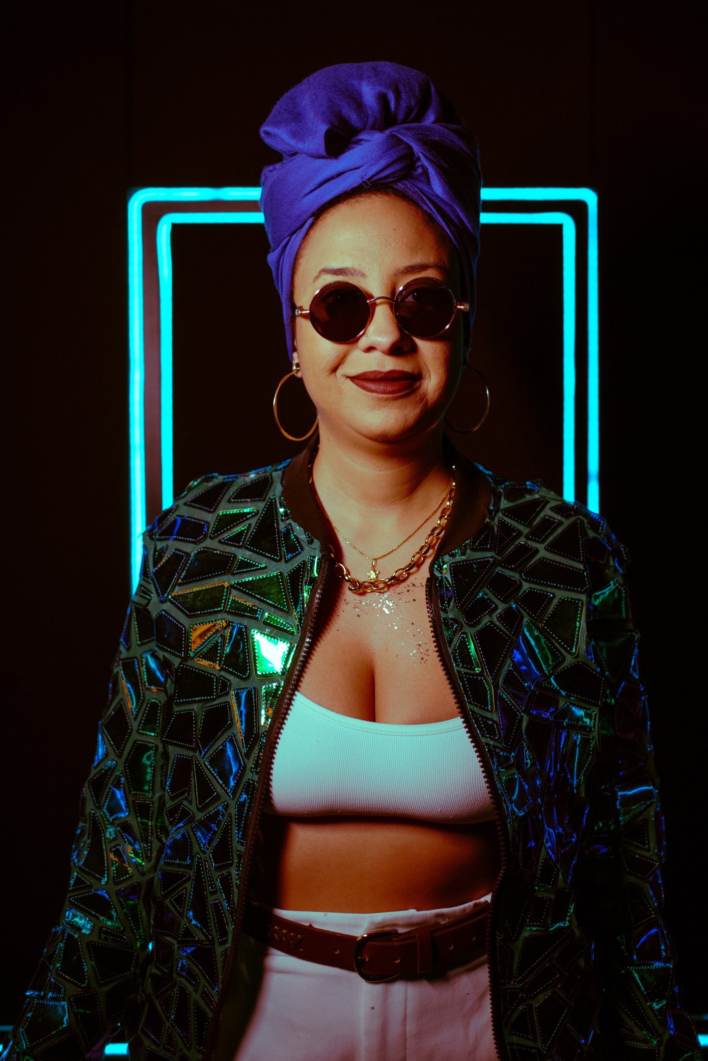 ‘Revoada baile canção’: Talento de Brasília, Letícia Fialho lança segundo disco