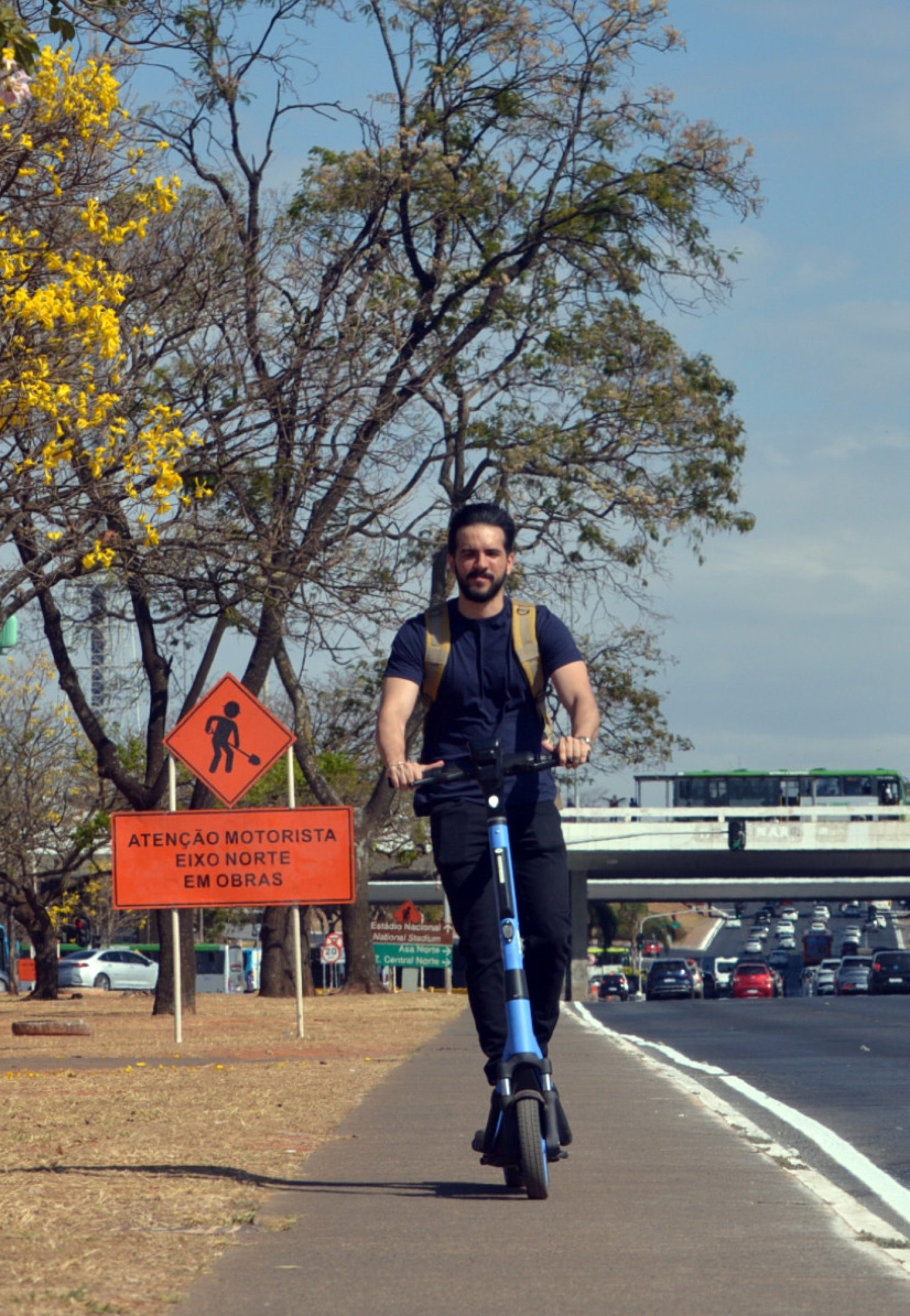  27/08/2025 Ed Alves CB/DA Press. Cidade Uso de patinete Eletrico. 