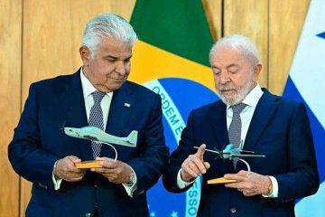 Lula citou a compra feito pelo Panamá de quatro aviões brasileiros da Embraer. 'Há mais de 80 voos entre Brasil e Panamá por semana', destacou -  (crédito: Ricardo Stuckert/PR)