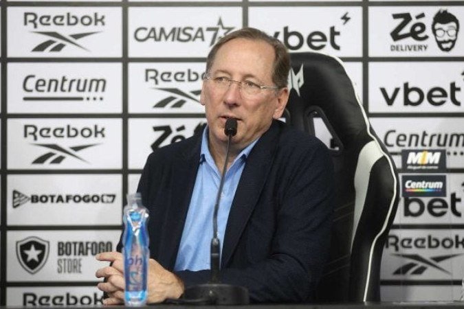 Textor segue imbróglio com a Eagle Football Holdings pela SAF do Botafogo -  (crédito: Foto: Vitor Silva/Botafogo)