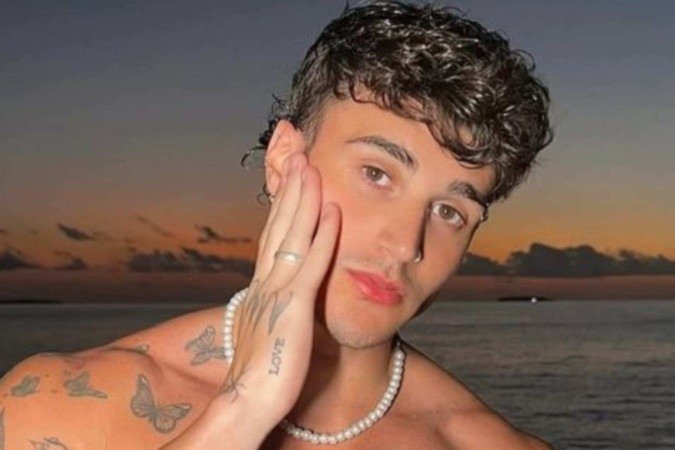 Quem é Alex Mapeli, influencer que atingiu a fama aos 15 anos? -  (crédito: Reprodução/Instagram)