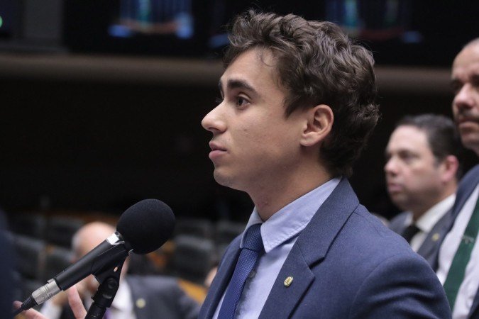 Deputado federal Nikolas Ferreira disse que "votou errado" -  (crédito: Bruno Spada/Câmara dos Deputados)