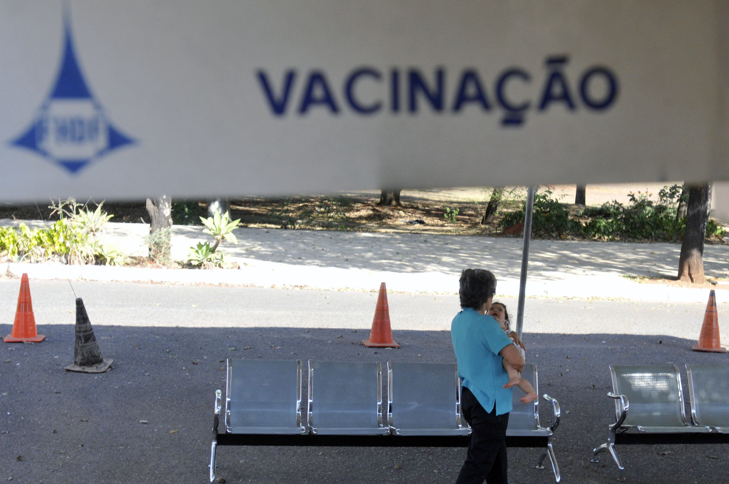 Com vacinação em ritmo lento, DF tem alta de 50% nos casos de influenza