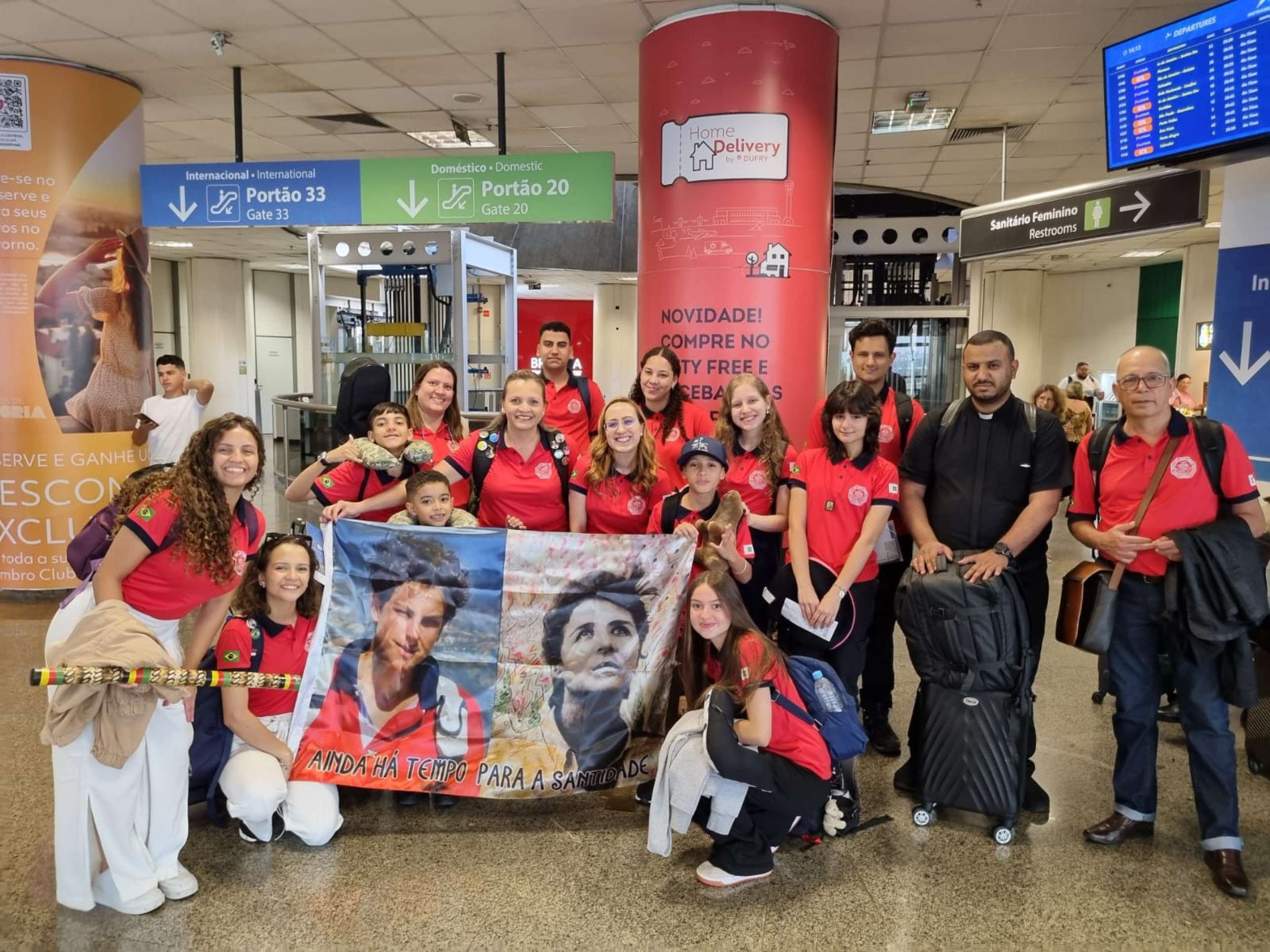 Jornada de fé: jovens peregrinos mostram renovação geracional entre católicos
