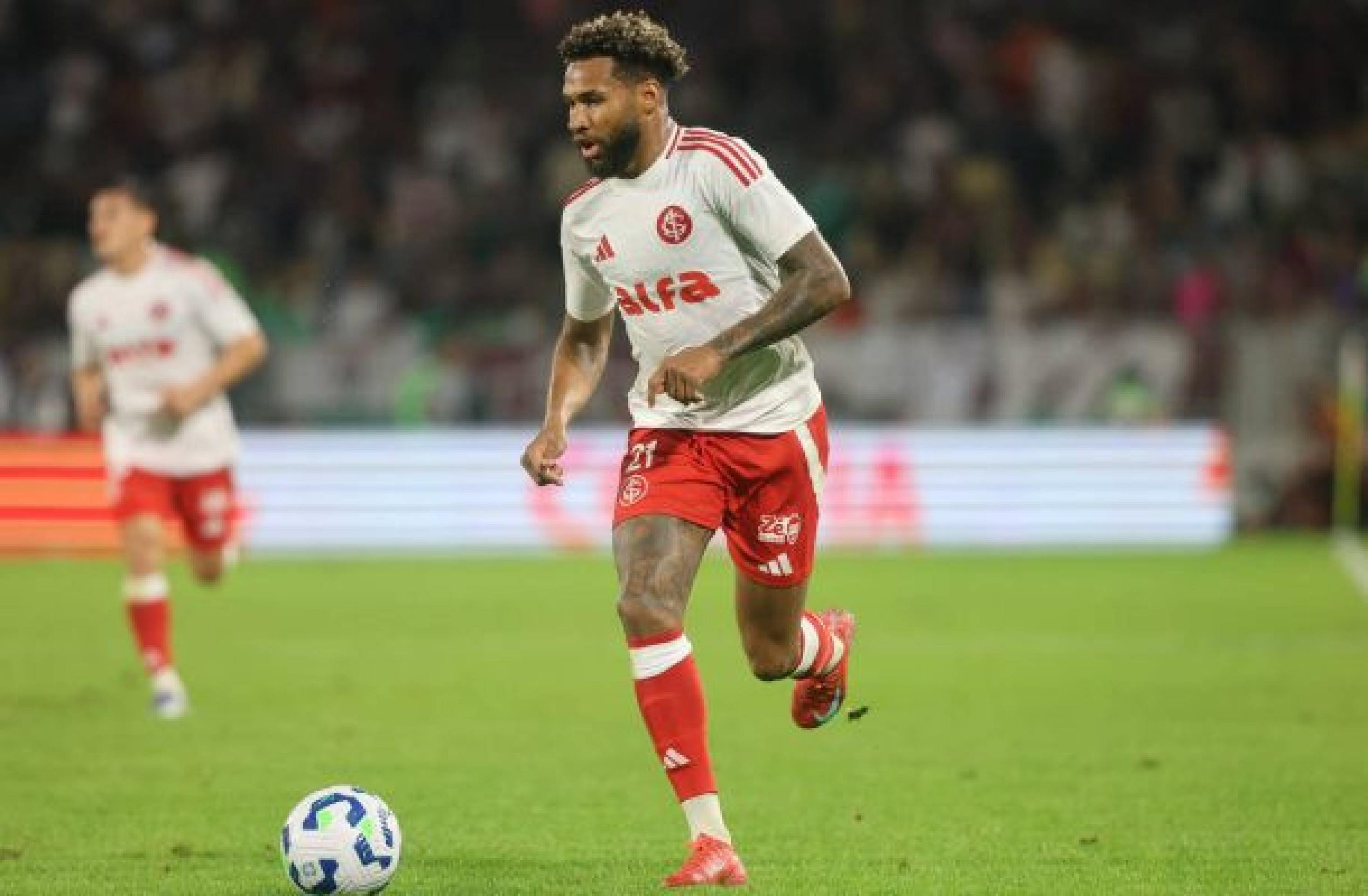 Internacional encaminha a venda do atacante Wesley para time do Qatar