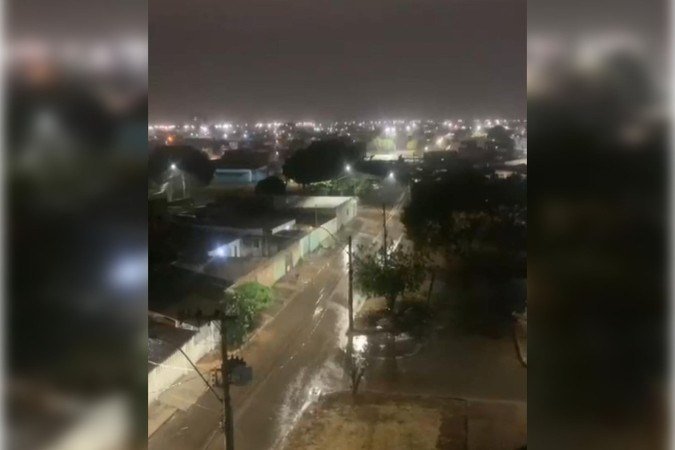 Chuva surpresa atingiu Samambaia - (crédito: Material cedido ao Correio) Chuva surpresa atingiu Samambaia - (crédito: Material cedido ao Correio)