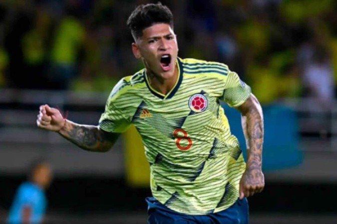 Carrascal em ação pela seleção da Colômbia - (crédito: Foto: Divulgação/Colômbia) Carrascal em ação pela seleção da Colômbia - (crédito: Foto: Divulgação/Colômbia)