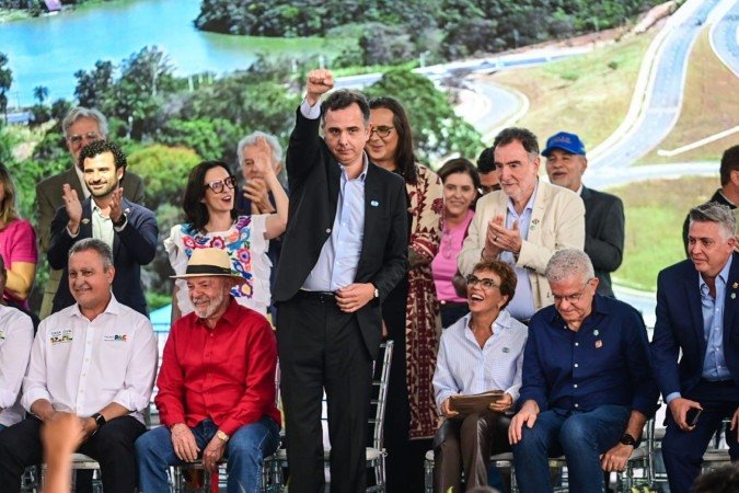 Em visita de Lula a Contagem, na RMBH, ministros defendem candidatura de Rodrigo Pacheco ao governo de Minas -  (crédito: Leandro Couri/EM/D.A Press)