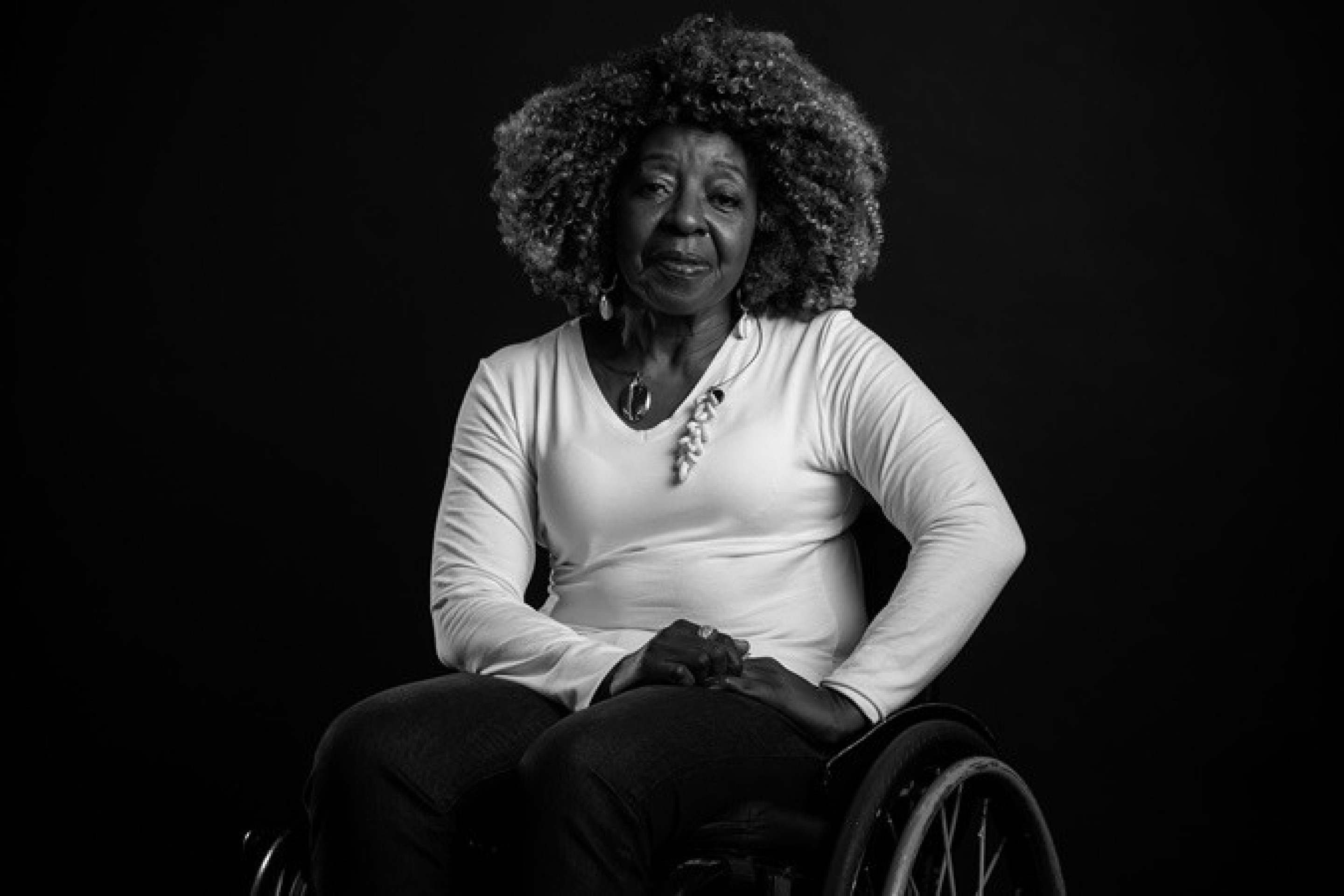 Suelly Rezende, paciente com Neuromielite &Oacute;ptica (NMO) 