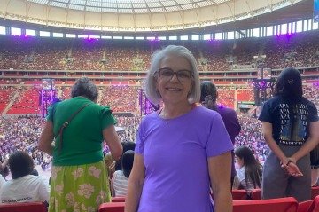  Magali Malagó, de 60 anos, relatou que a chegada do frei foi emocionante