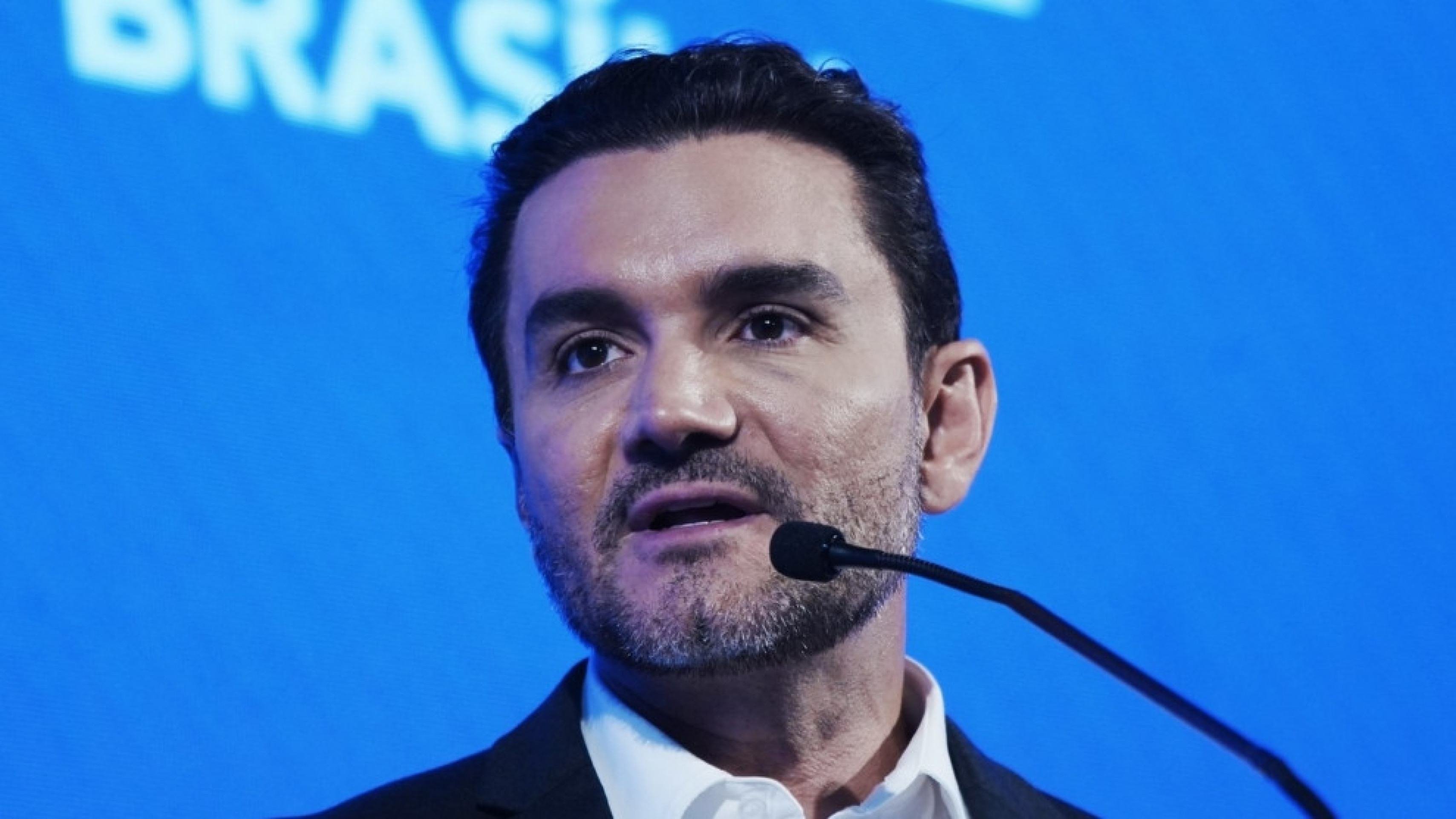 Sabino tem até meia-noite desta sexta para deixar governo ou União Brasil -  roberto castro