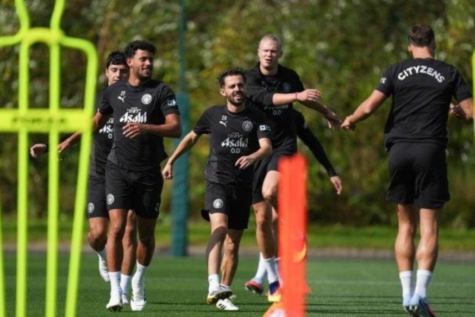 City treina para o jogo com Brighto. Haaland farpa a sua partida 100 - (crédito: Foto: Divulgação / Manchester City) City treina para o jogo com Brighto. Haaland farpa a sua partida 100 - (crédito: Foto: Divulgação / Manchester City)