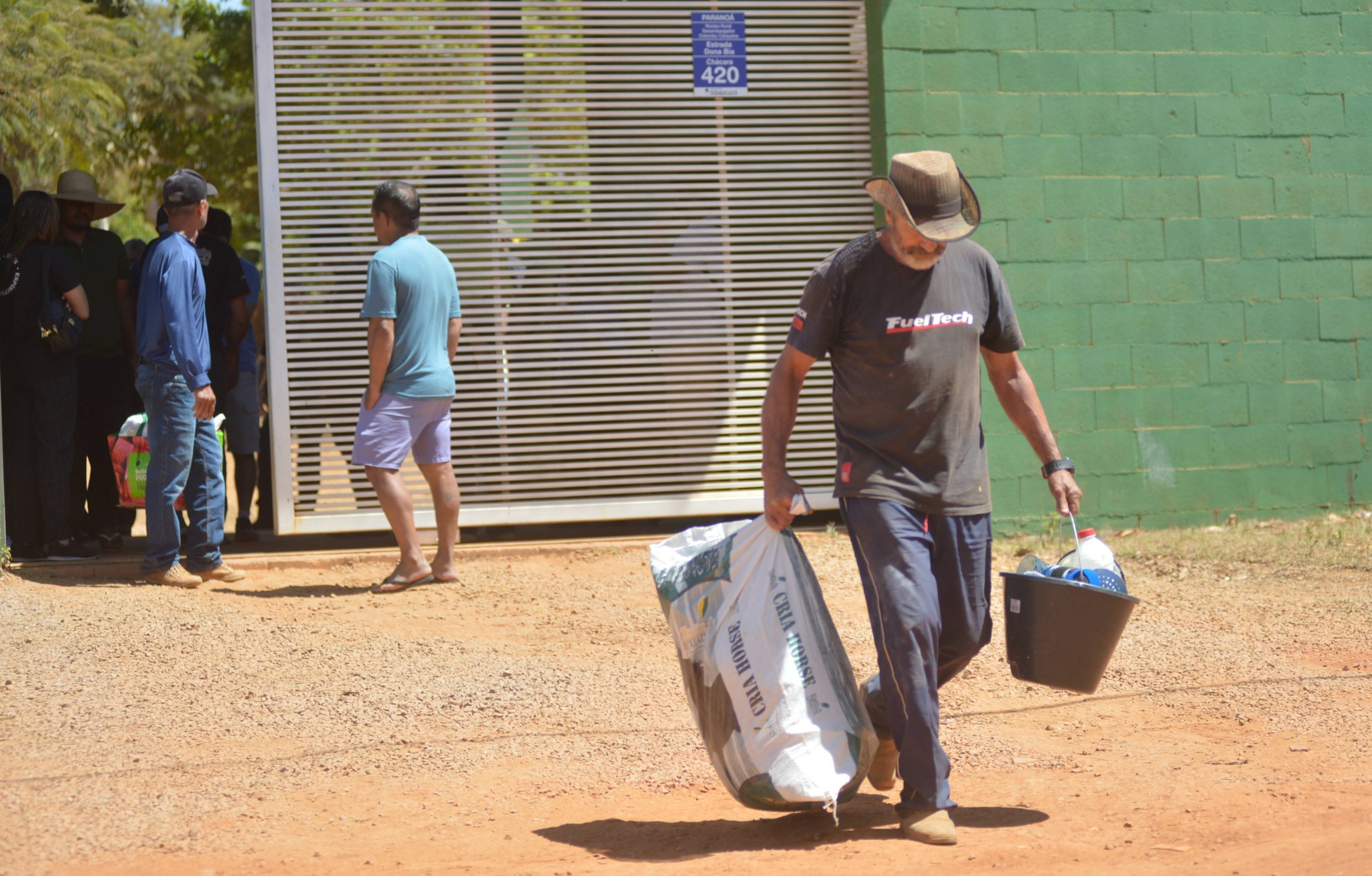 Incêndio em casa de recuperação de dependentes químicos deixa cinco mortos. O incêndio começou perto das 3h da manhã na área rural do Boqueirão, região do Paranoá.