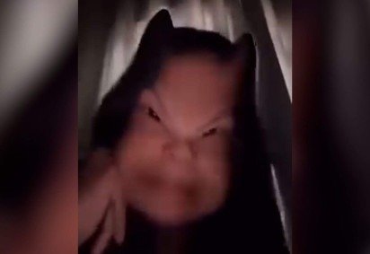 Mulher de Governador Valadares ameaça matar filhos nas redes sociais  -  (crédito: Reprodução/ Redes Sociais)