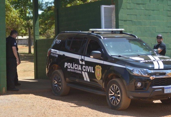  Ed Alves/CB/D.A Press