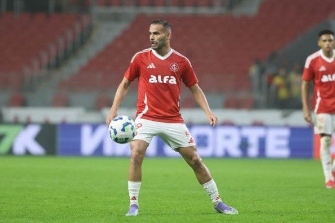 THIAGO MAIA - Atuação digna de um xerife do meio de campo do Internacional. Soube controlar o jogo com a bola no pé e fez o 'trabalho sujo' para conter os ataques do Fortaleza. Saiu lesionado no segundo tempo. NOTA 6,0 -Foto: Ricardo Duarte / Internacional