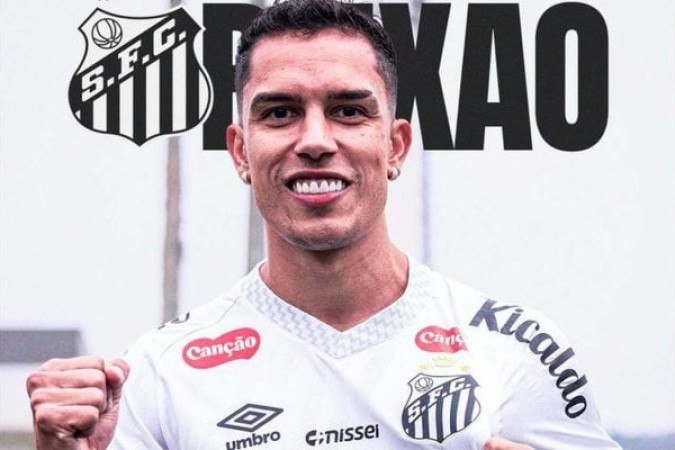 IGOR VINÍCIUS - Assim como Mayke, barrou Soteldo no baile. Em contrapartida, no ataque, prendeu a bola e perdeu um ataque promissor para o Alvinegro Praiano - NOTA: 5,5 - o: Raul Baretta/Santos 
